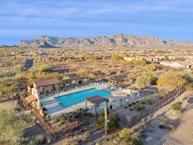 10161 E RUGGED MOUNTAIN Drive, Gold Canyon, AZ 85118