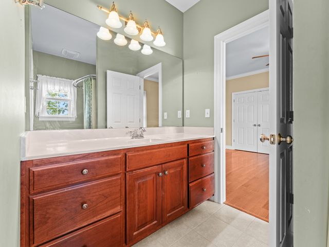 142 Heritage Cir, Manchester, TN 37355