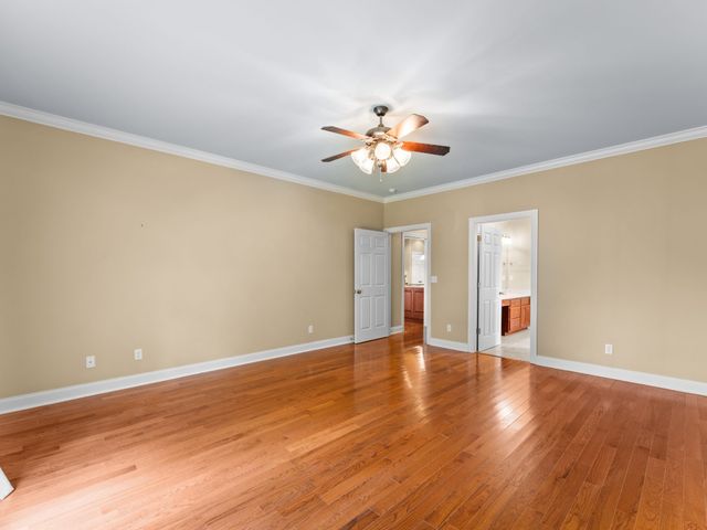 142 Heritage Cir, Manchester, TN 37355