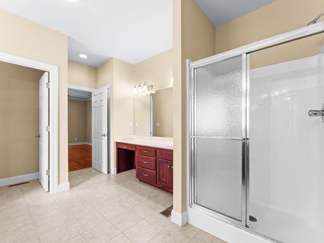 142 Heritage Cir, Manchester, TN 37355