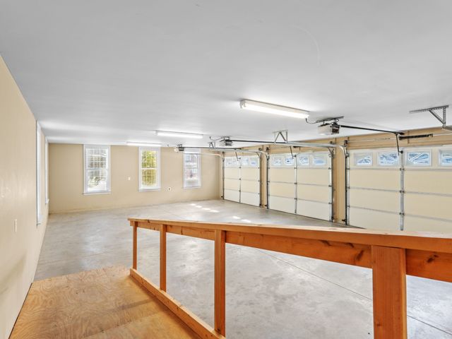 142 Heritage Cir, Manchester, TN 37355