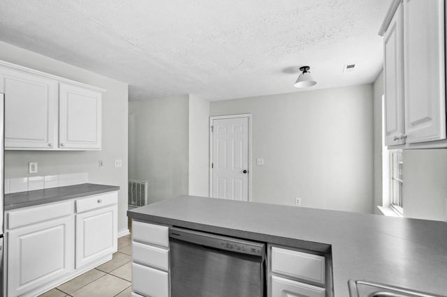 996 Silver Crest Dr., Myrtle Beach, SC 29579