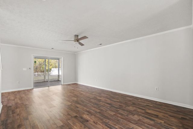 996 Silver Crest Dr., Myrtle Beach, SC 29579