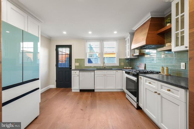 2234 S CLARION ST, Philadelphia, PA 19148