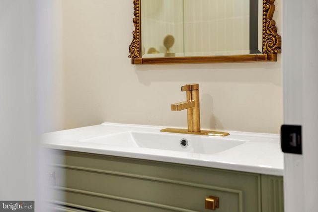 2234 S CLARION ST, Philadelphia, PA 19148