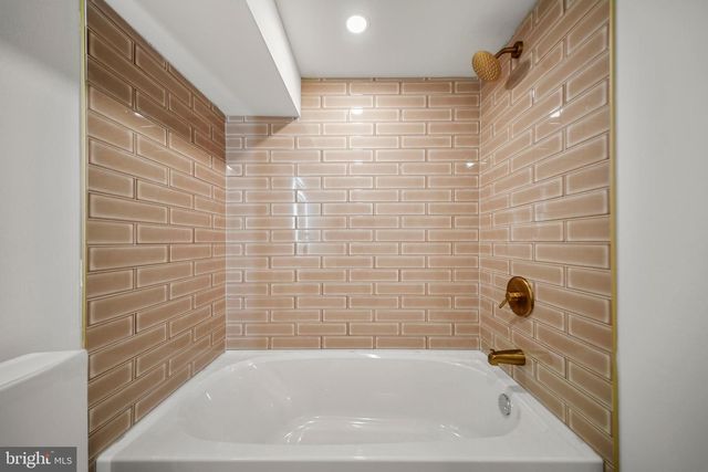 2234 S CLARION ST, Philadelphia, PA 19148