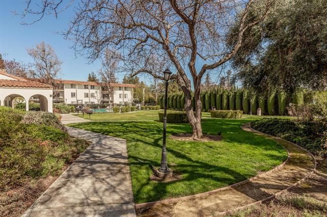 1730 Halford Avenue 355, Santa Clara, CA 95051