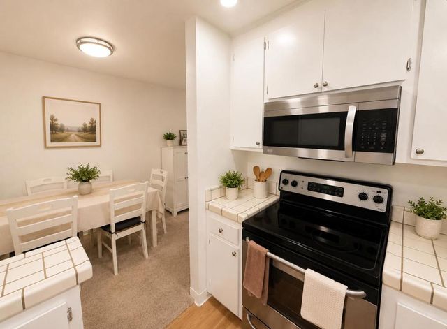 1730 Halford Avenue 355, Santa Clara, CA 95051