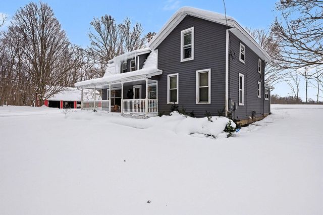 29349 County Road 390, Gobles, MI 49055