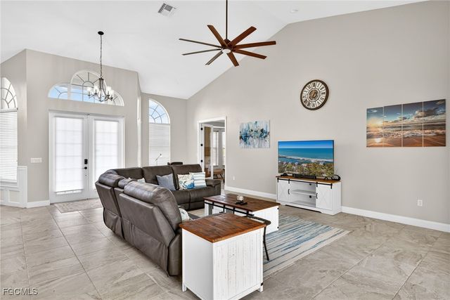 2800 NW 15th ST, Cape Coral, FL 33993