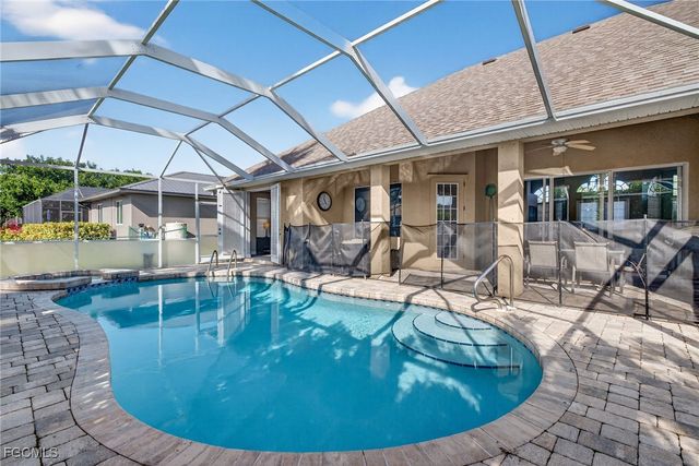2800 NW 15th ST, Cape Coral, FL 33993