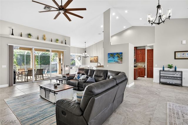 2800 NW 15th ST, Cape Coral, FL 33993