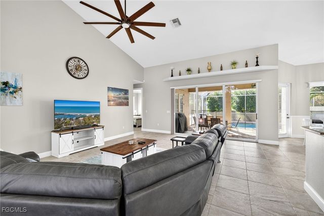 2800 NW 15th ST, Cape Coral, FL 33993