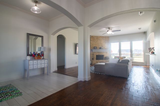 13176 Amber Meadow Drive, Talty, TX 75126