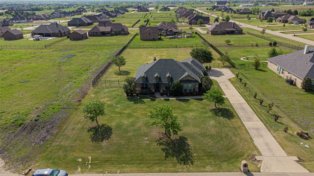 13176 Amber Meadow Drive, Talty, TX 75126