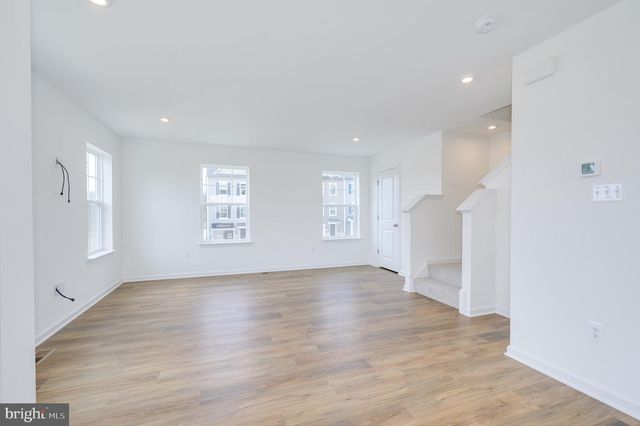 519 FONTANA CIR, Martinsburg, WV 25403