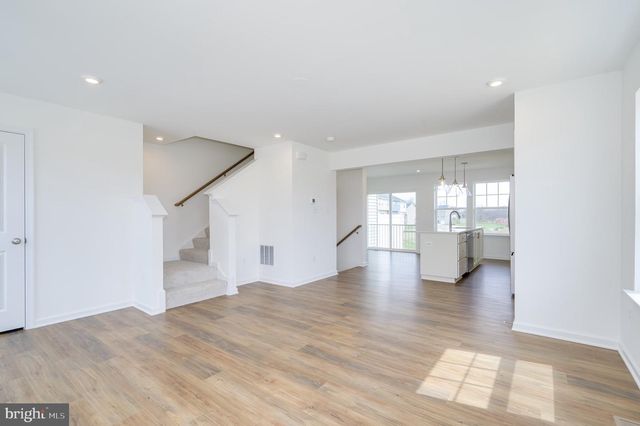 519 FONTANA CIR, Martinsburg, WV 25403