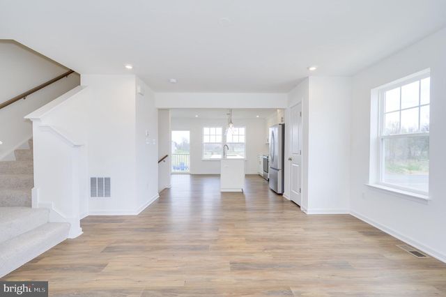 519 FONTANA CIR, Martinsburg, WV 25403