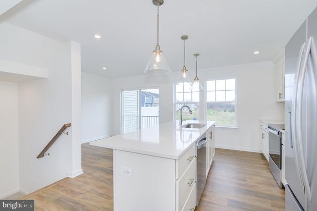 519 FONTANA CIR, Martinsburg, WV 25403