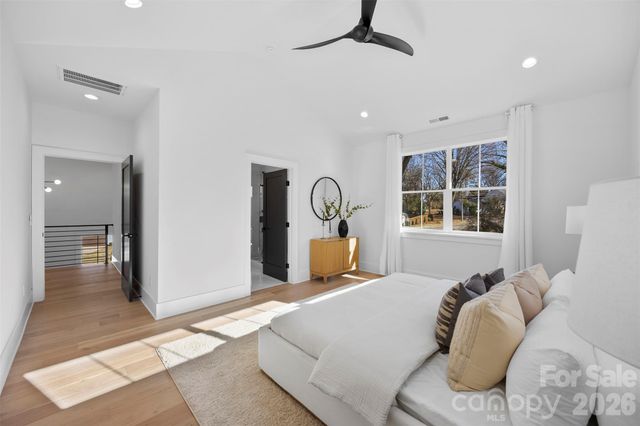 2033 South Street, Charlotte, NC 28208