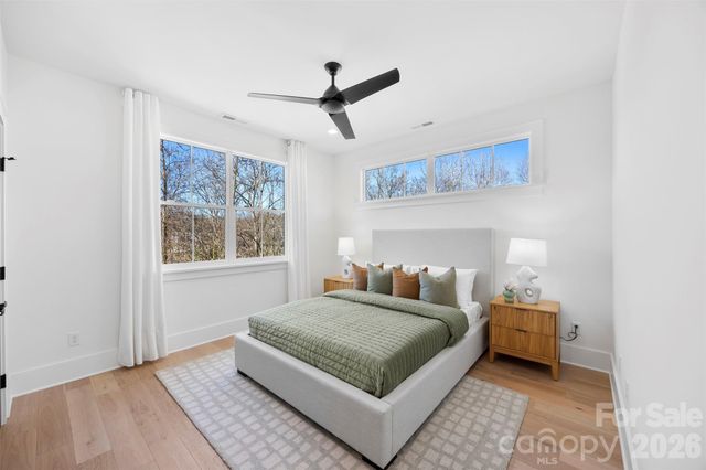 2033 South Street, Charlotte, NC 28208