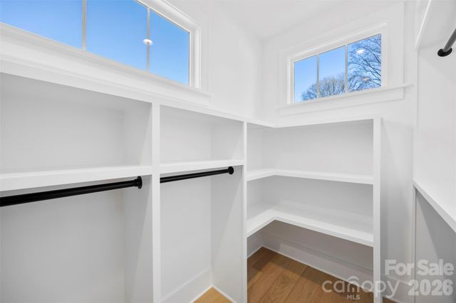 2033 South Street, Charlotte, NC 28208