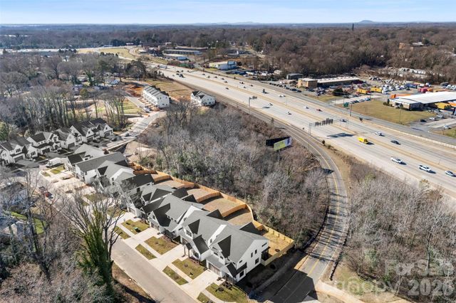 2033 South Street, Charlotte, NC 28208