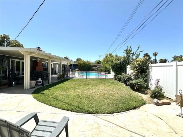 233 PHLOX Avenue, Redlands, CA 92373