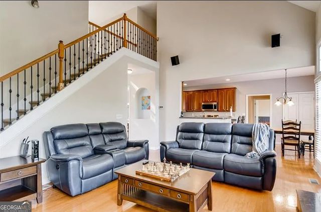 6289 Vinings Vintage Drive, Mableton, GA 30126