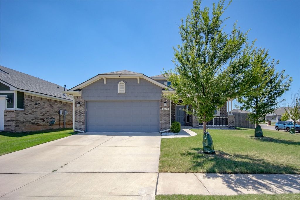 3028 Montane Drive, Norman, OK 73069