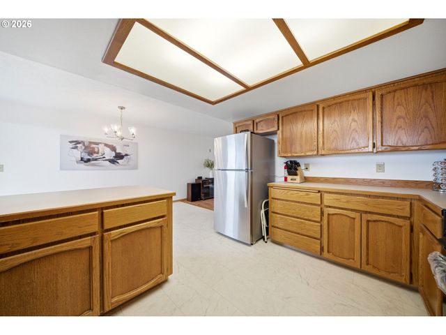 11223 Se Clinton St, Portland, OR 97266