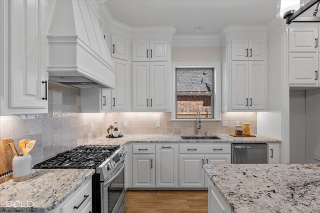 5132 Tensas Drive, Bossier City, LA 71111