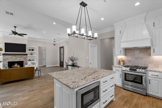 5132 Tensas Drive, Bossier City, LA 71111