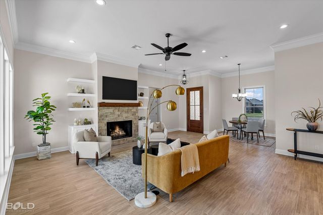 5132 Tensas Drive, Bossier City, LA 71111