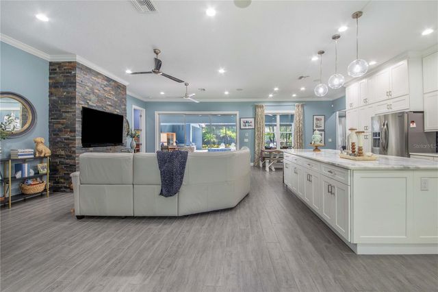 2931 CHICKASAW CIRCLE, Haines City, FL 33844