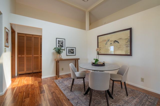 358 Holopuni Rd, Kula, HI 96790