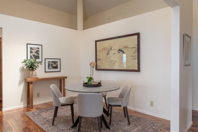 358 Holopuni Rd, Kula, HI 96790