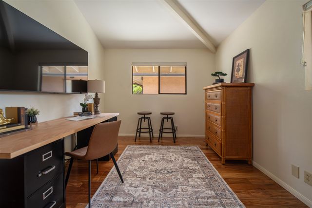 358 Holopuni Rd, Kula, HI 96790