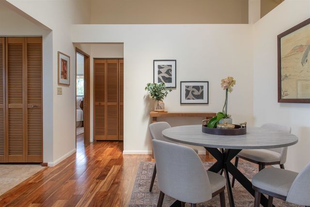 358 Holopuni Rd, Kula, HI 96790