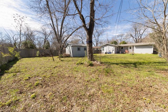 936 Cheatham ST, San Marcos, TX 78666