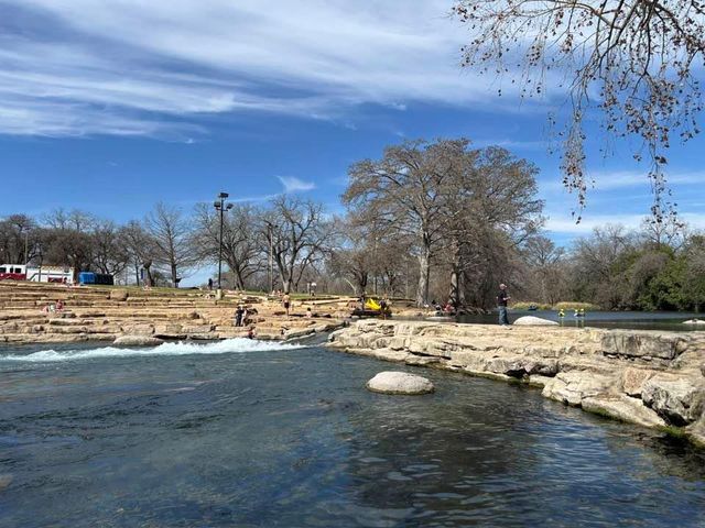 936 Cheatham ST, San Marcos, TX 78666