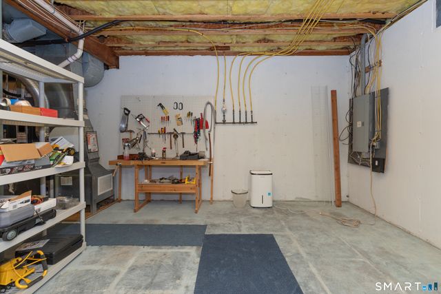 33 Old Field Hill Road 21, Southbury, CT 06488