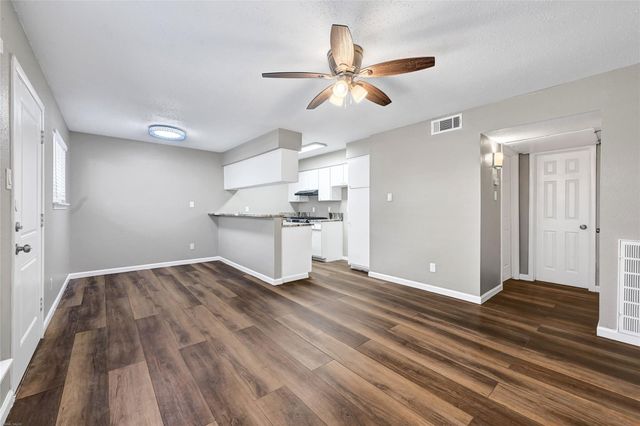 1529 Wirt Road 19, Houston, TX 77055