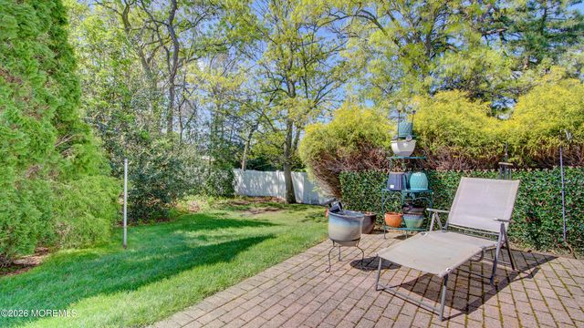 14 Redbud Lane, Howell, NJ 07731