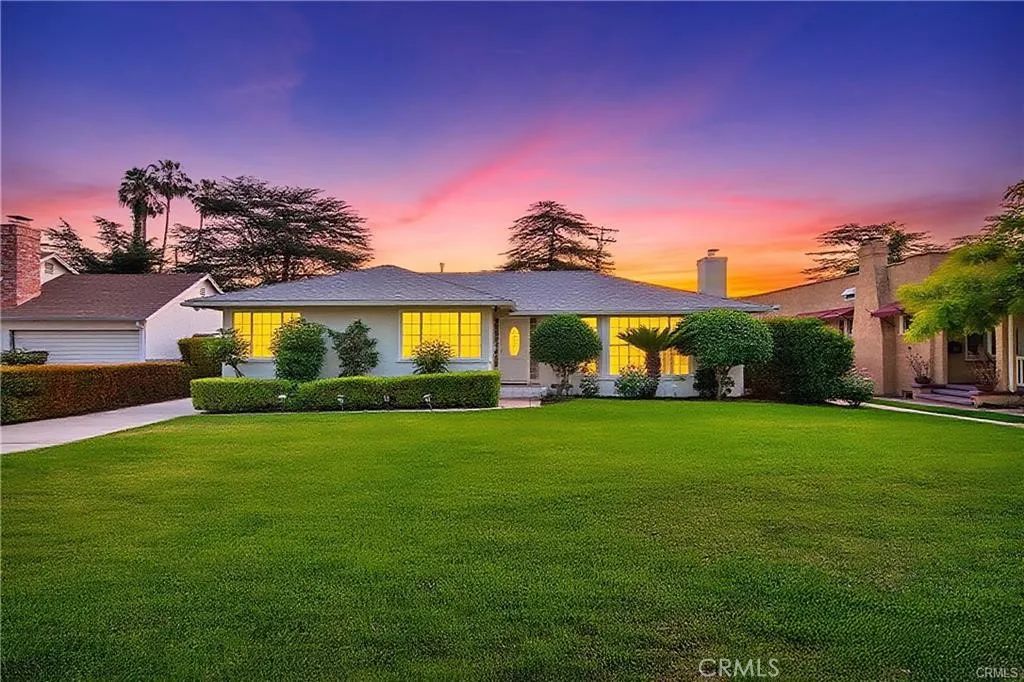 2030 Paloma Street, Pasadena, CA 91104