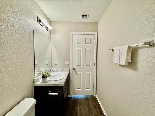 1814 S 14th Street, Broken Arrow, OK 74012