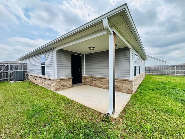 1814 S 14th Street, Broken Arrow, OK 74012