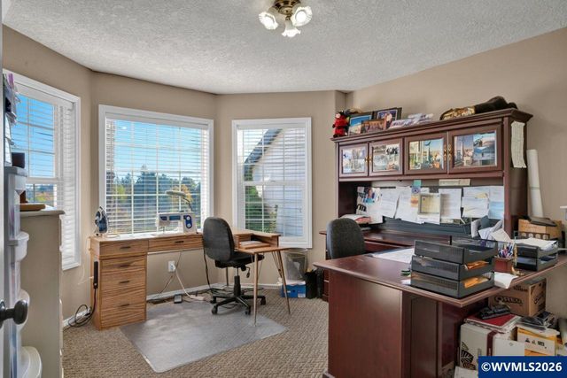 2995 Molalla Rd, Woodburn, OR 97071