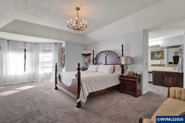 2995 Molalla Rd, Woodburn, OR 97071