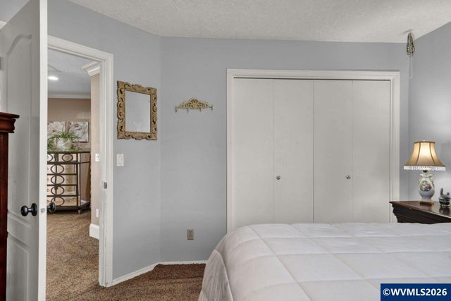 2995 Molalla Rd, Woodburn, OR 97071